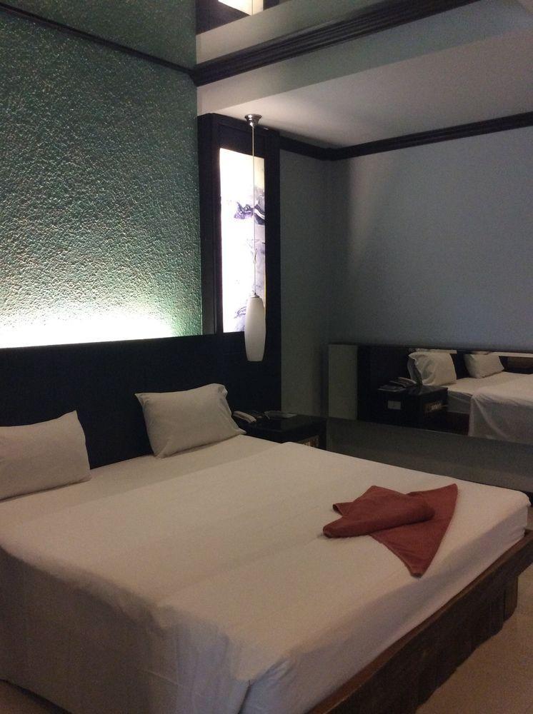 Baankaew Resort Pattaya ภายนอก รูปภาพ